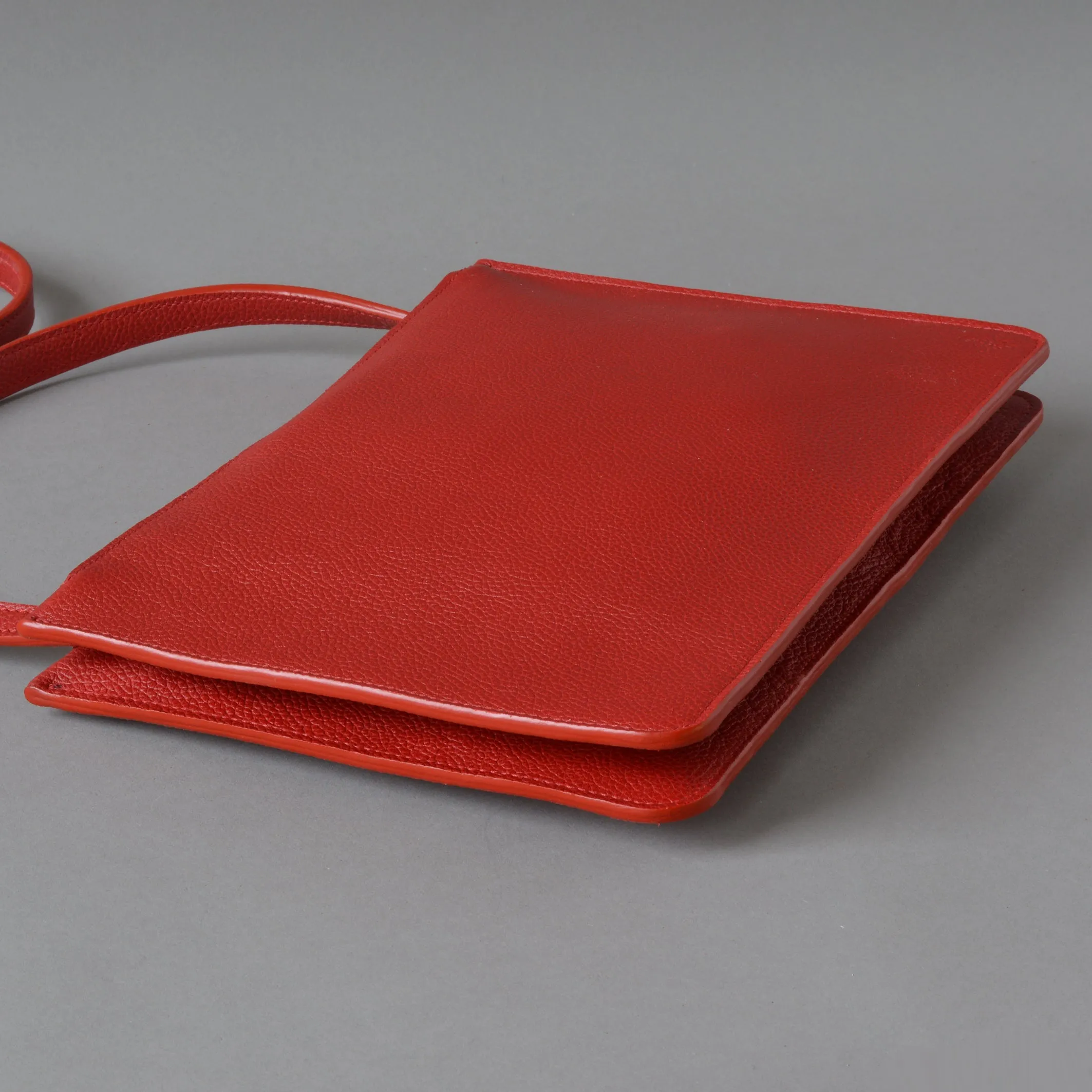 Colette Radiant Red