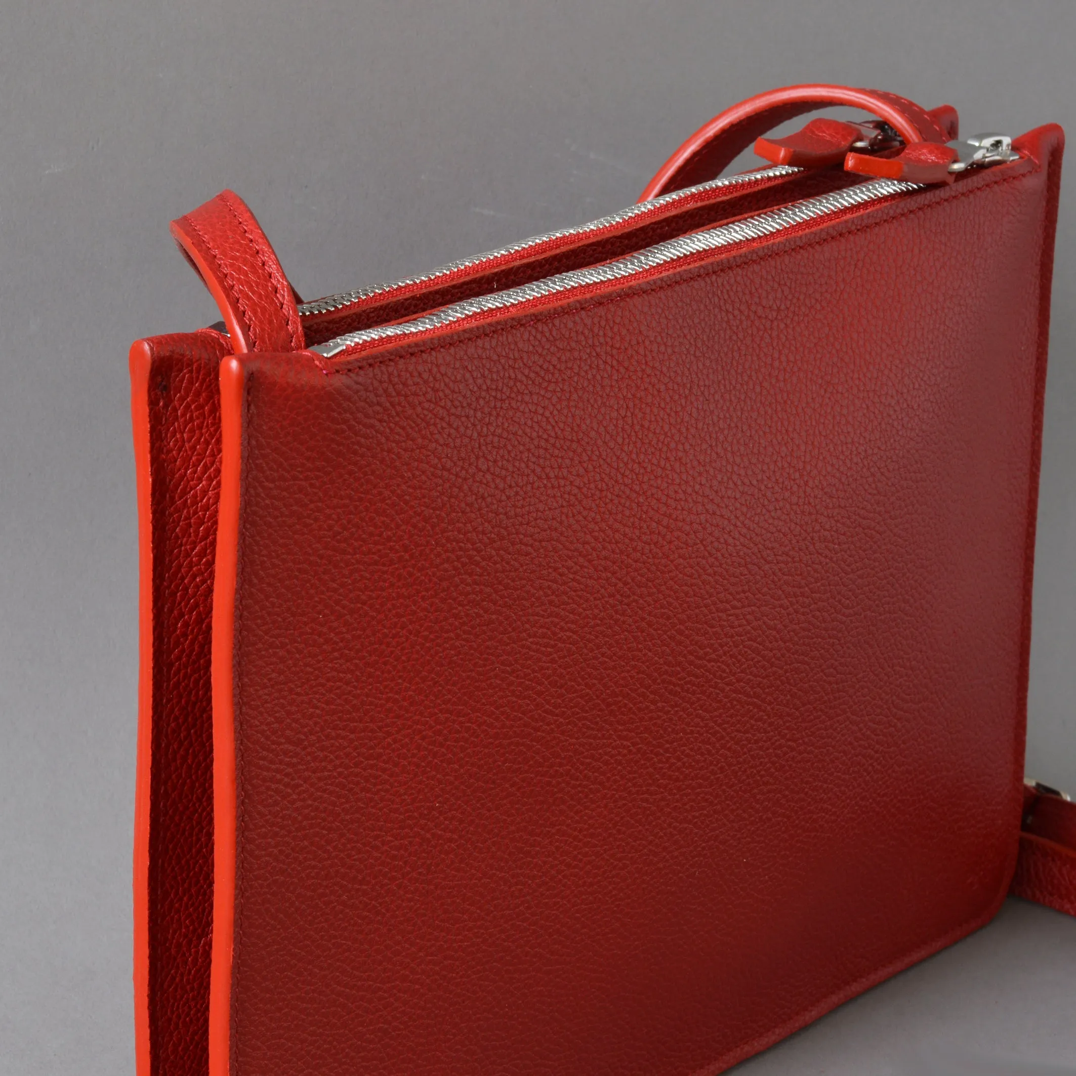 Colette Radiant Red