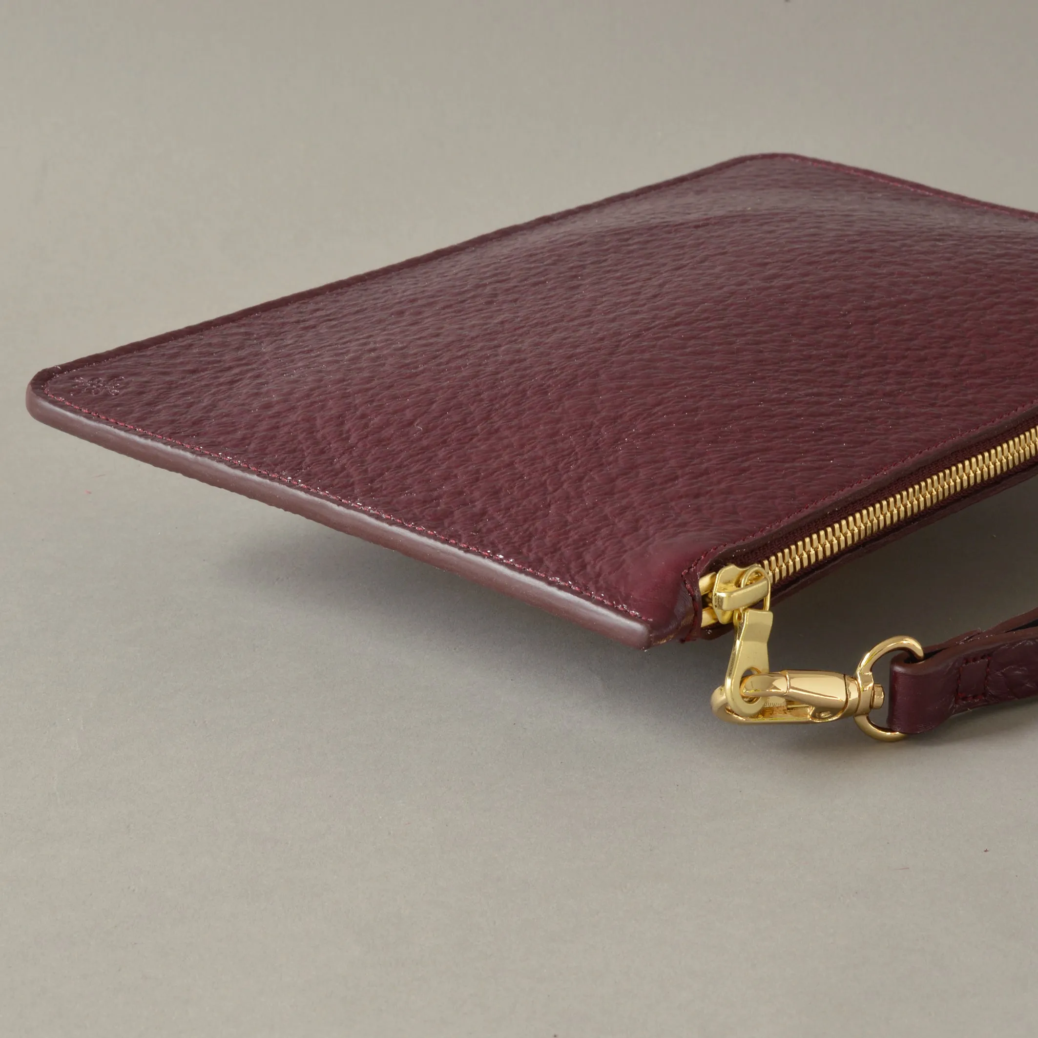 Lucie Burgundy Gloss