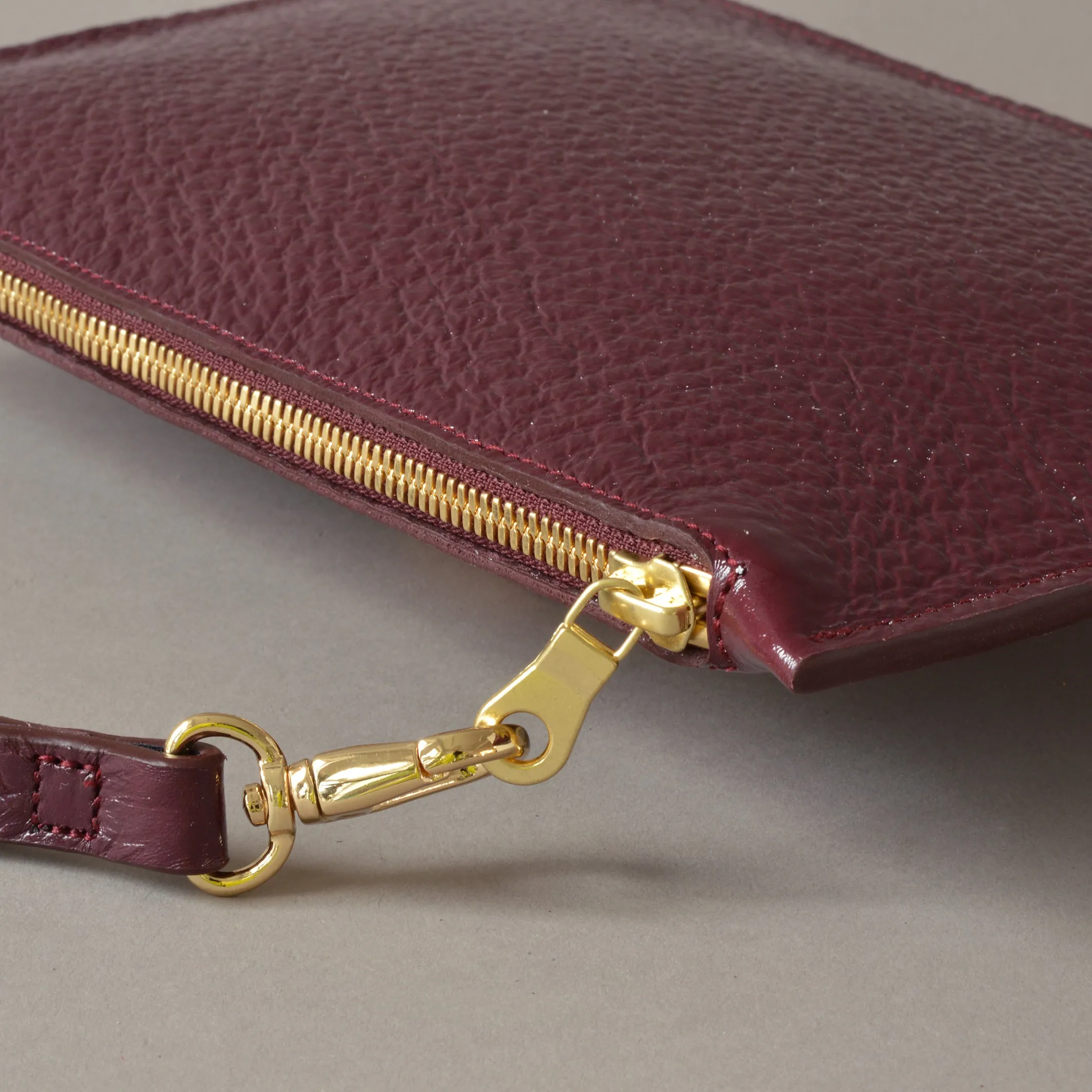 Lucie Burgundy Gloss