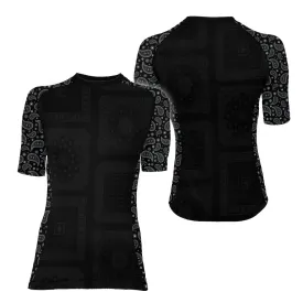 Mystic Paisley Women's Short Sleeve Rash Guard