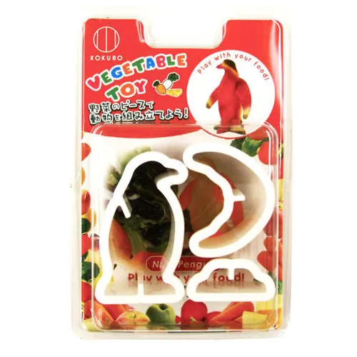 Penguin Veggie Shaper (2 1/2" Tall)
