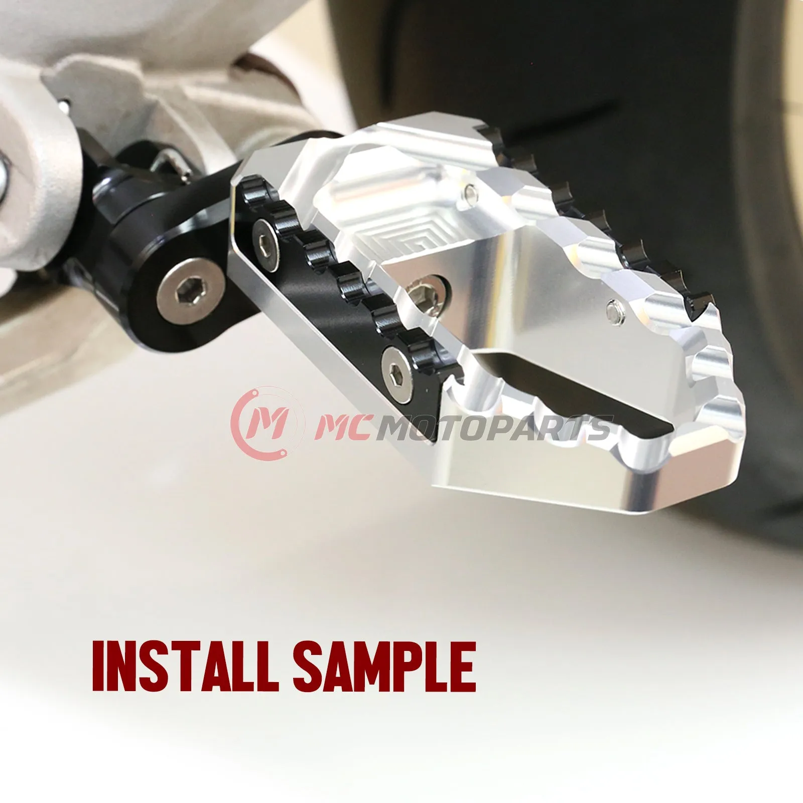 {Rear}  Fits Triumph Speed Four Speed Triple 25mm Adjustable TRC Touring Wide Foot Pegs