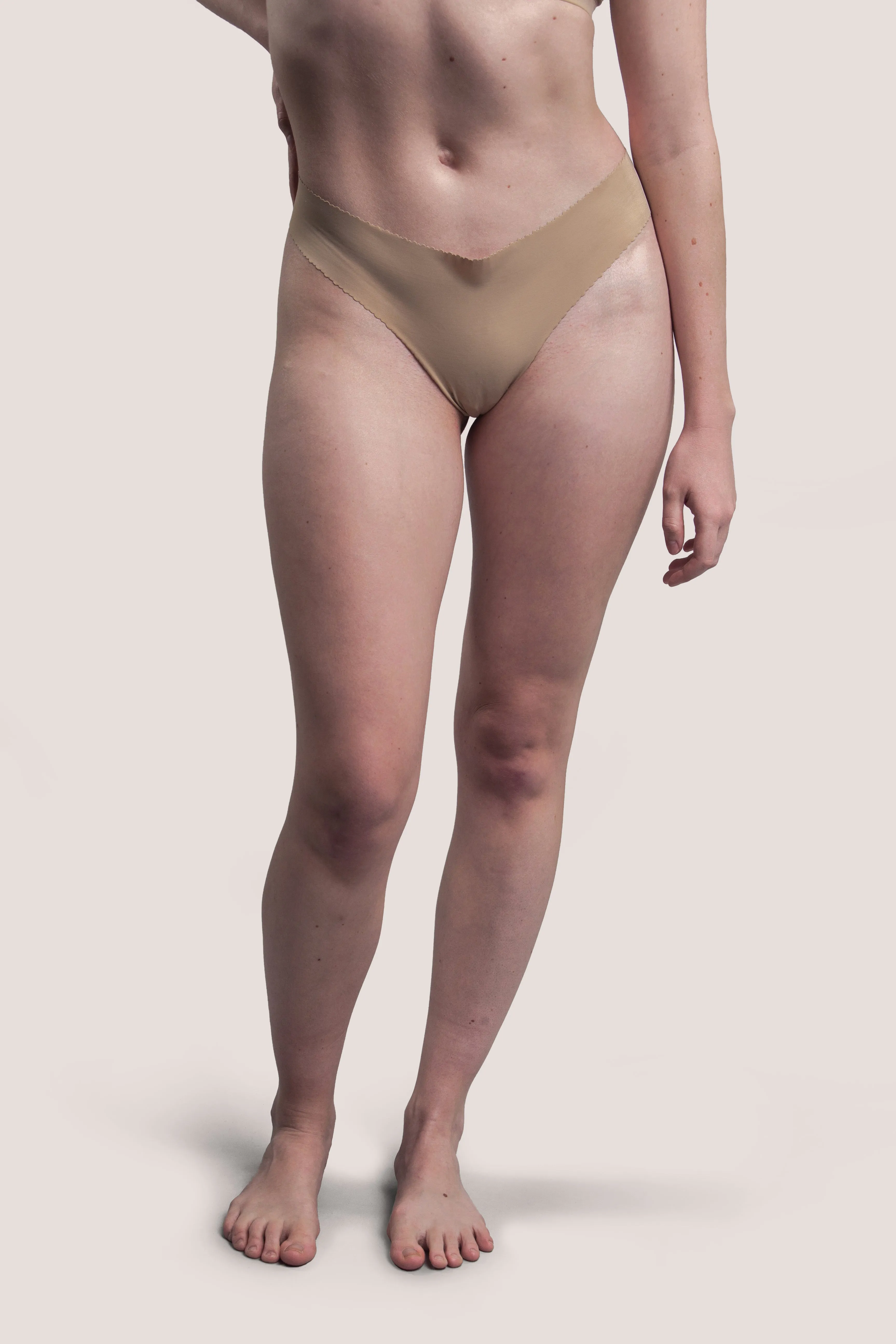 Seamless Thong
