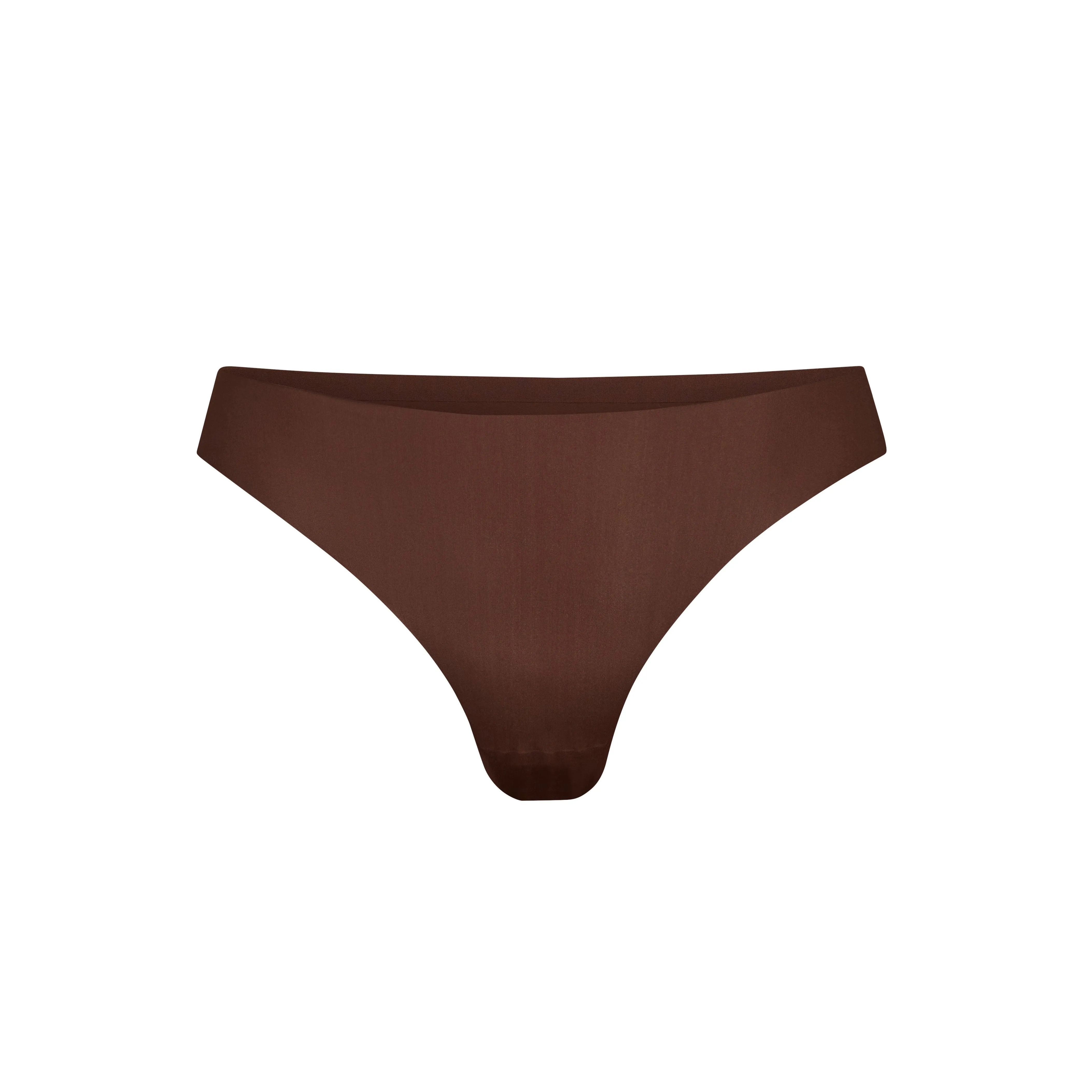 SMOOTH ESSENTIALS DIPPED THONG | COCOA