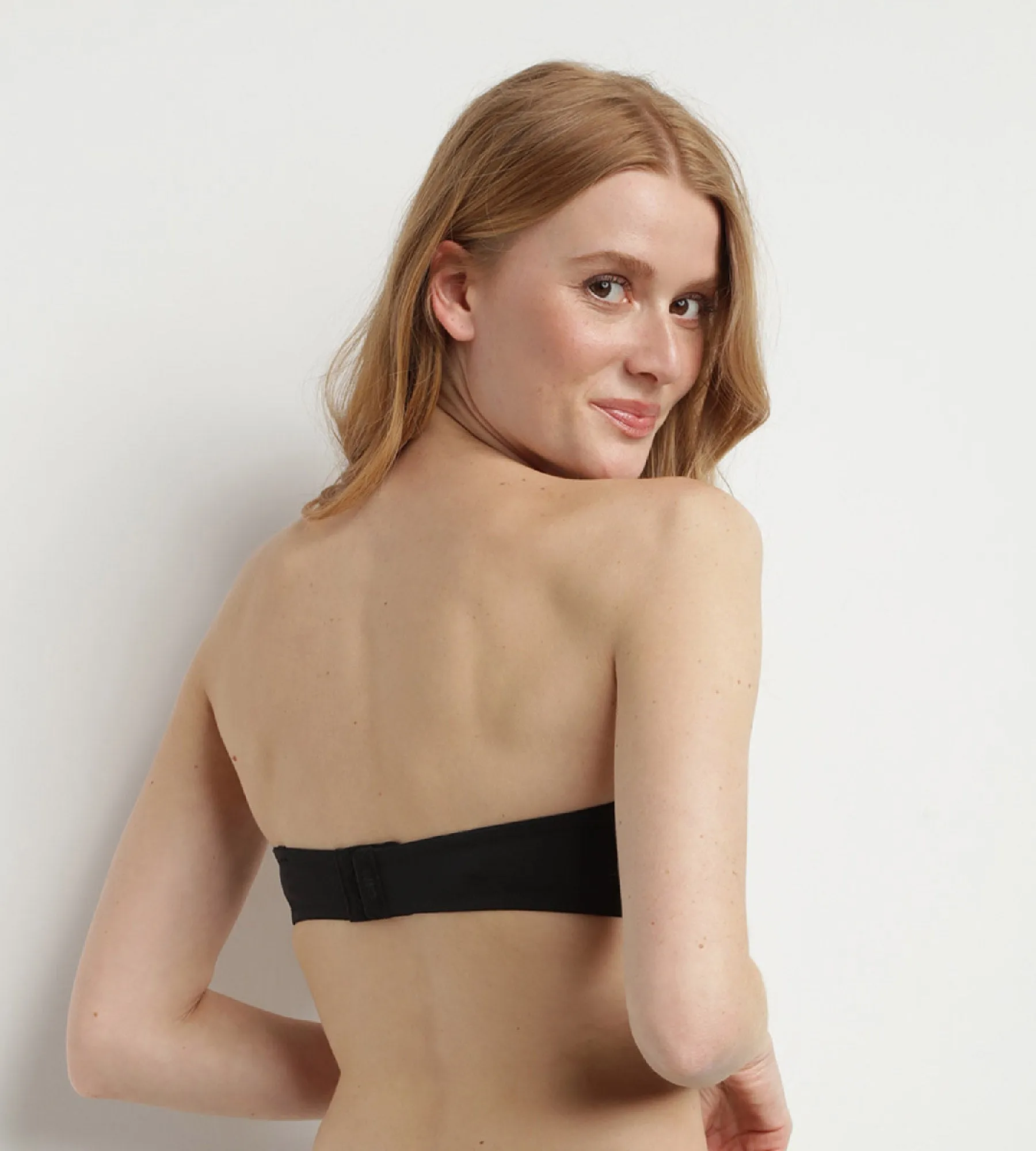 Soutien-gorge bandeau Noir sans armatures pour femme InvisiFree