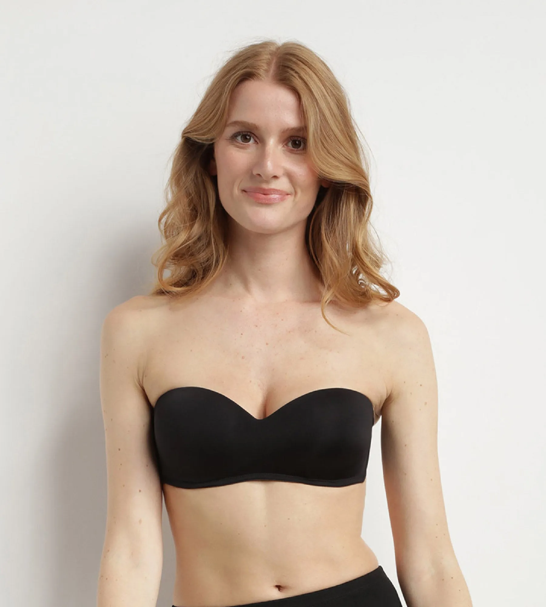 Soutien-gorge bandeau Noir sans armatures pour femme InvisiFree