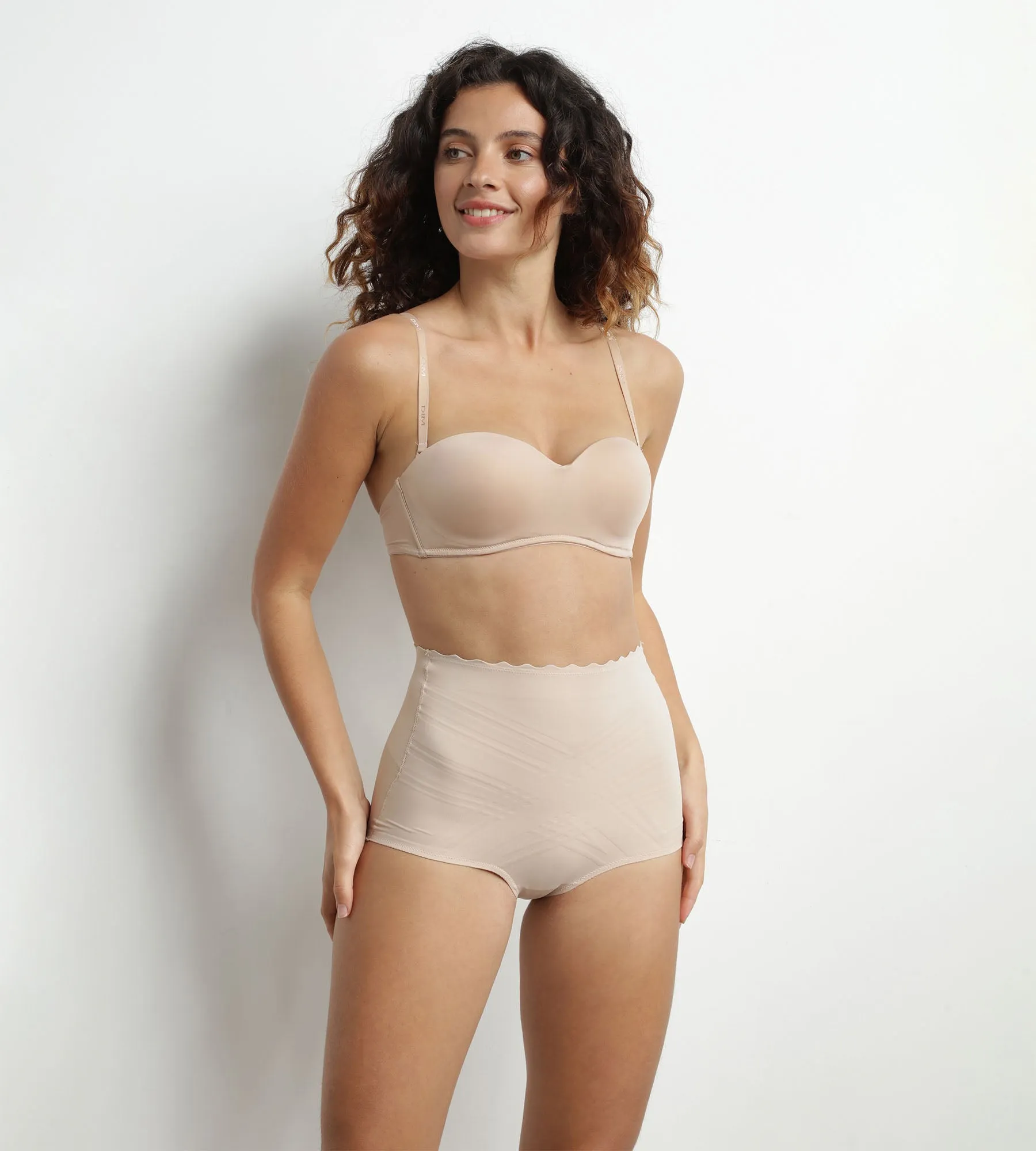 Soutien-gorge bandeau sans armatures new skin InvisiFree de Dim