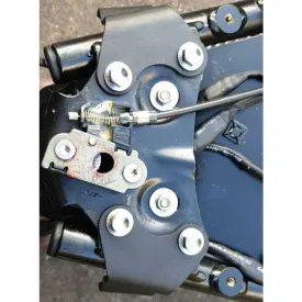 Supports clignotants montage sous selle pour cadre Arrière LC (Triumph) | Motone Customs