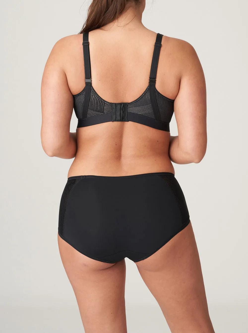 The Game Sports Briefs - Black
