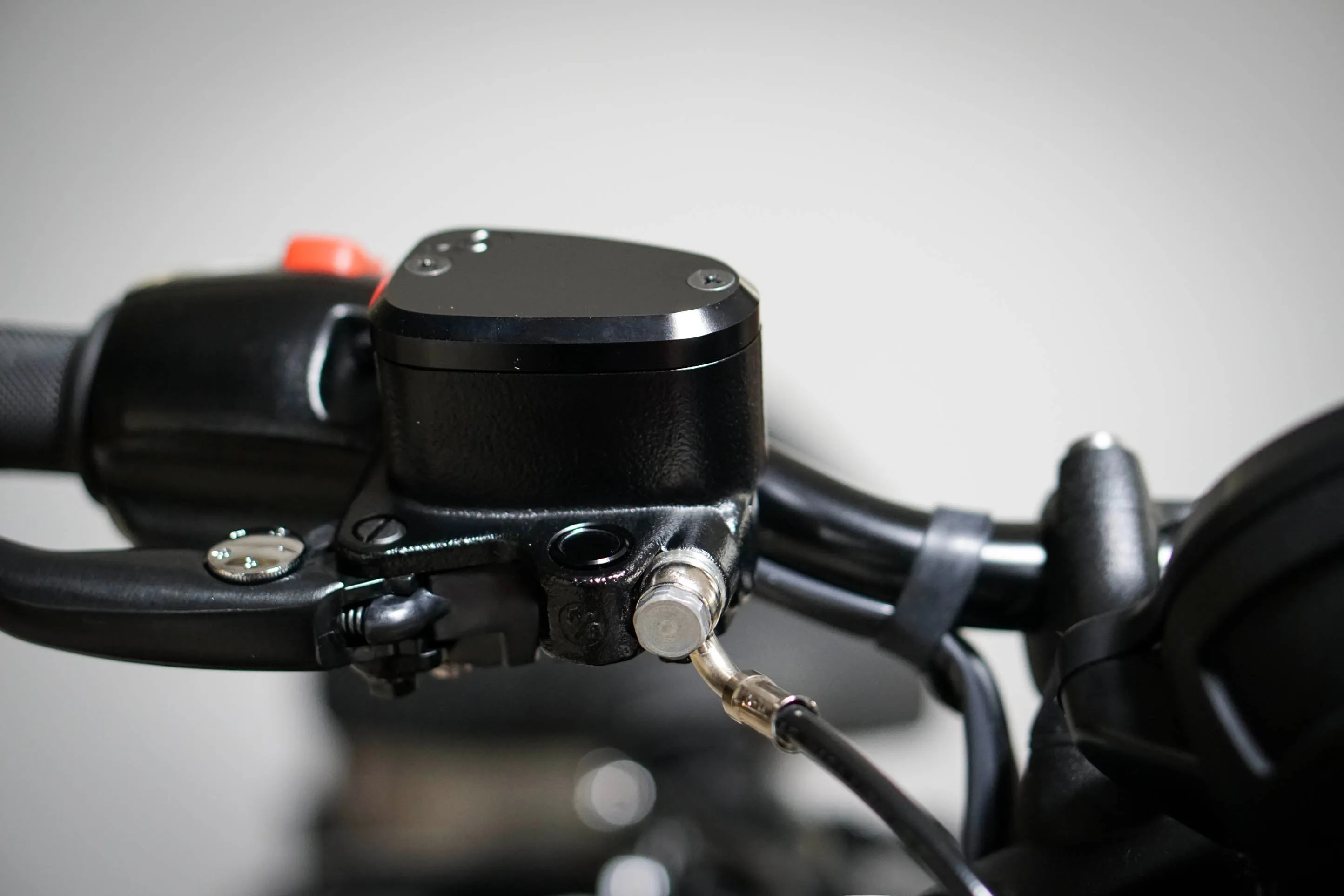 Triumph Mirror Block Off Plugs - 2016  - Fits Bobber, T120, T100, & Speedmaster - Brogue Moto