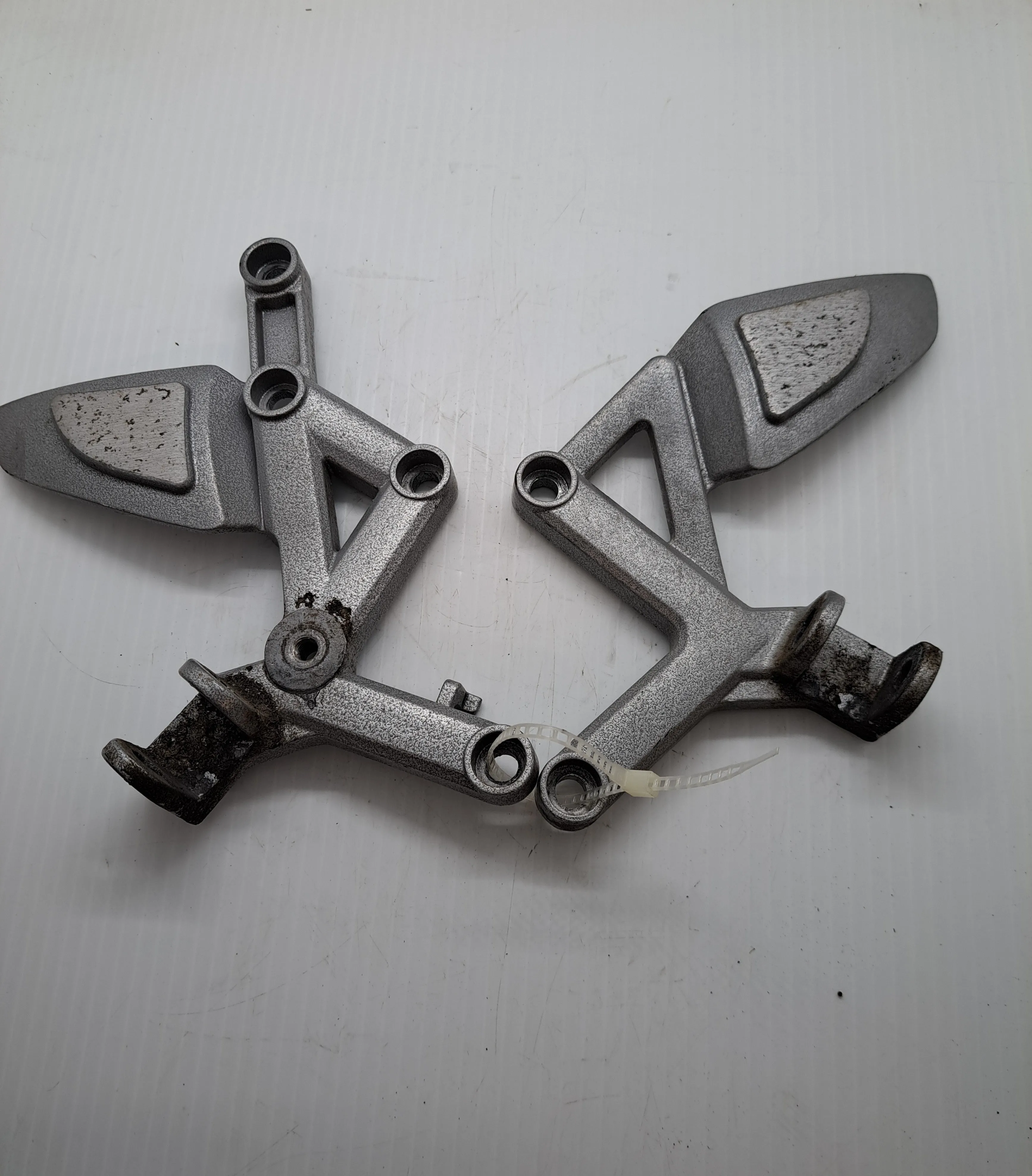Triumph TT600 Footpegs and Brackets