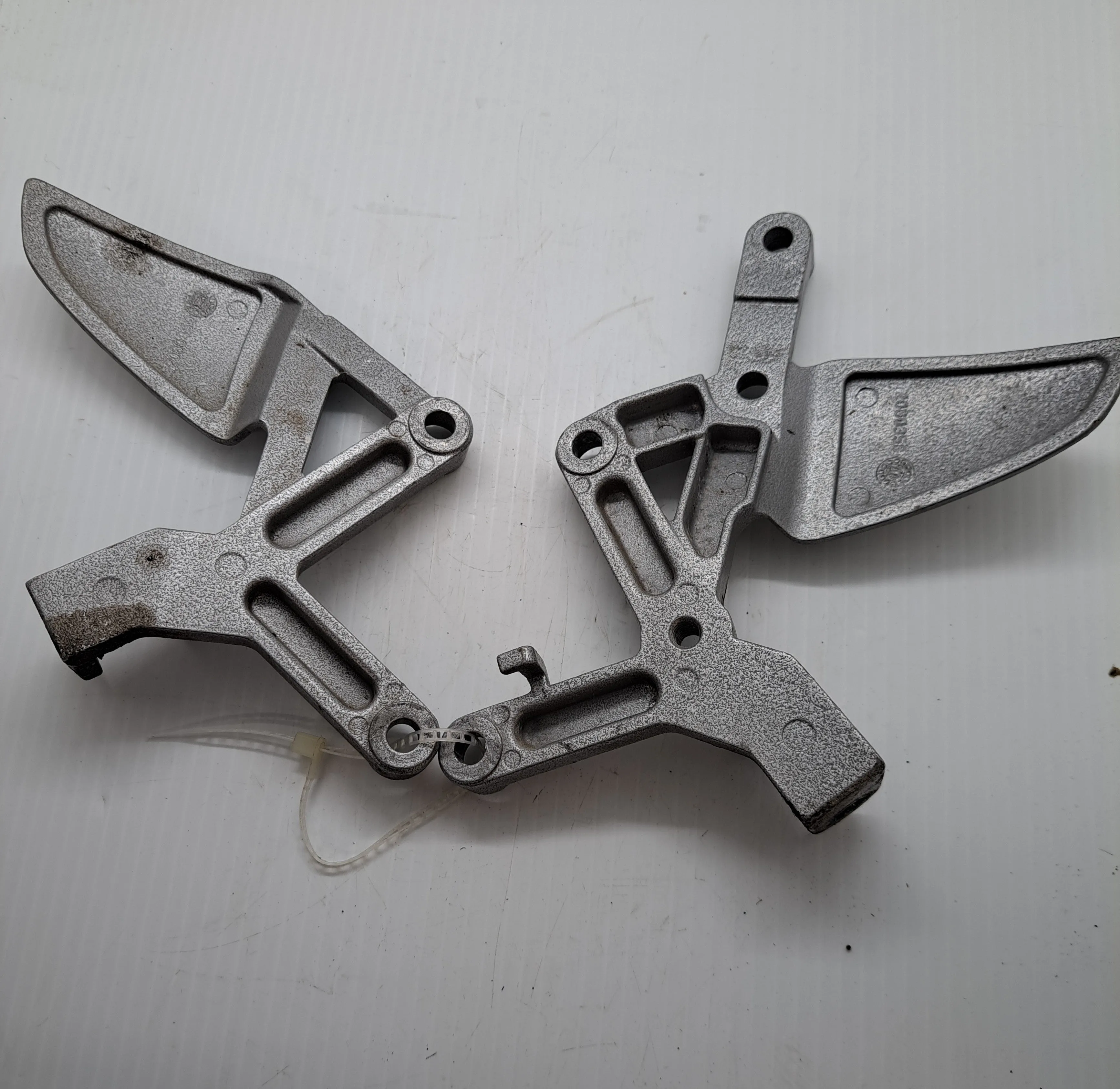 Triumph TT600 Footpegs and Brackets