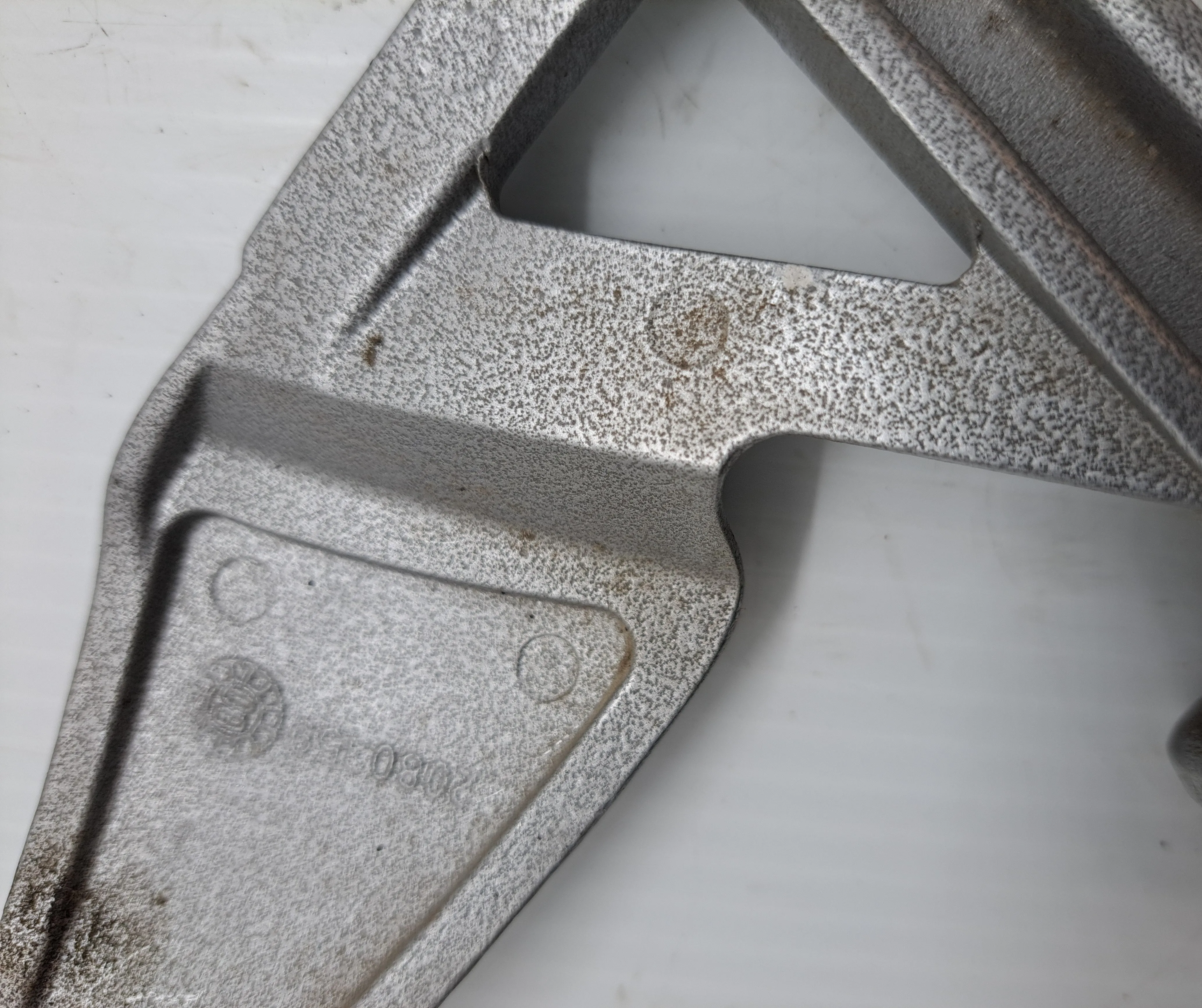 Triumph TT600 Footpegs and Brackets