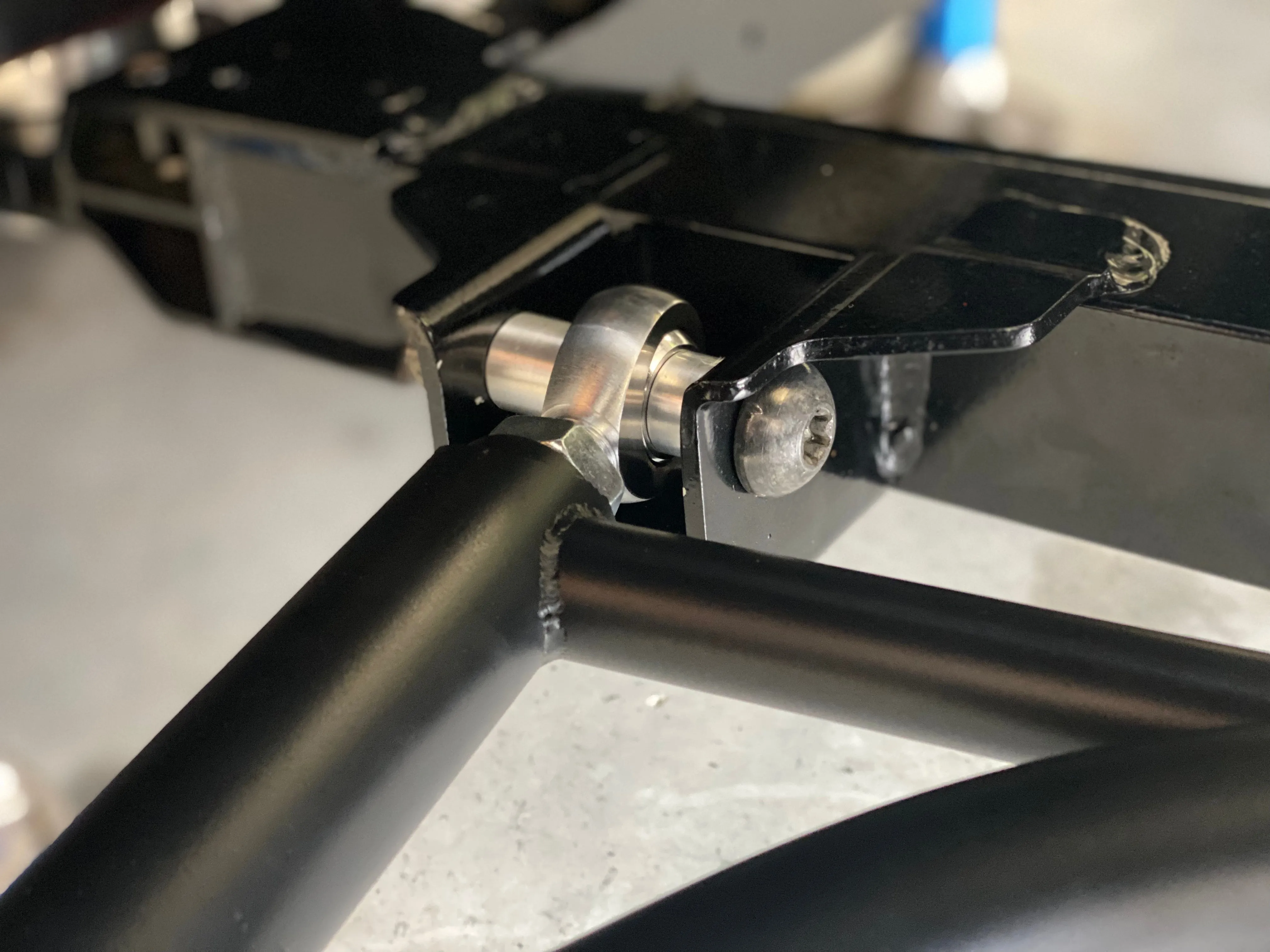 W-Body Tubular Front Control Arms